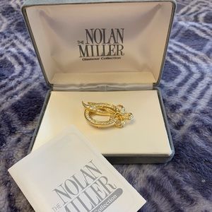 Beautiful Nolan Miller Glamour Collection broach.